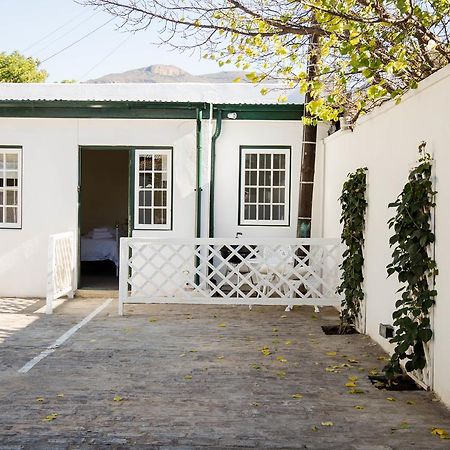 Apartamento De Kothuize 4 Graaff-Reinet Exterior foto